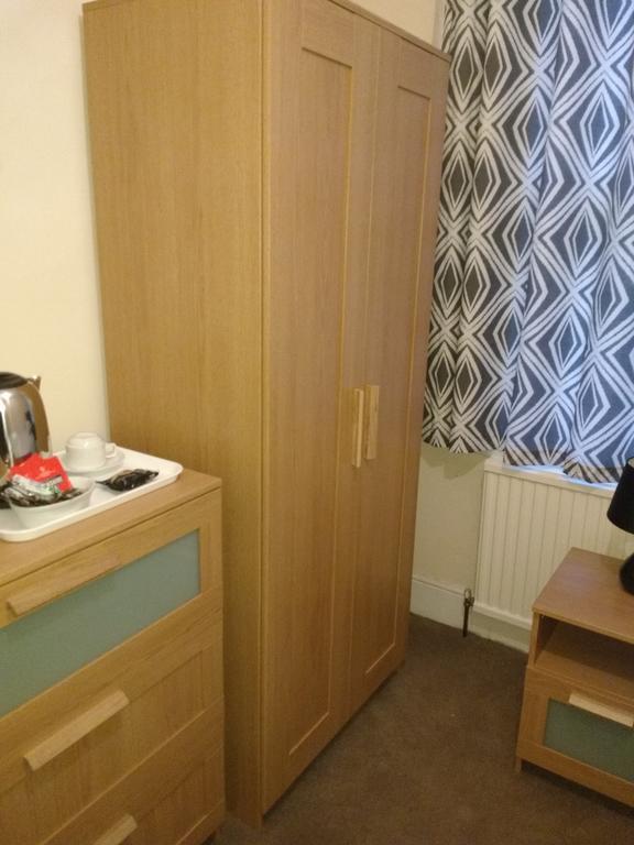 Acton Lodge Guest House London Bilik gambar