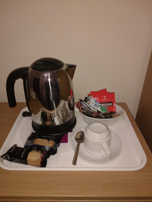 Acton Lodge Guest House London Luaran gambar